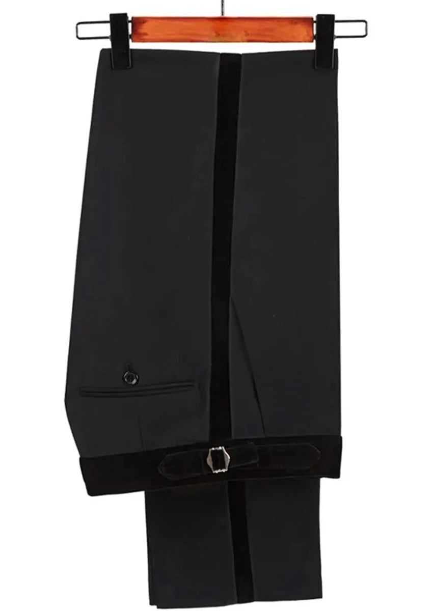 Men's Emerald Green Tuxedo Luxurious Velvet